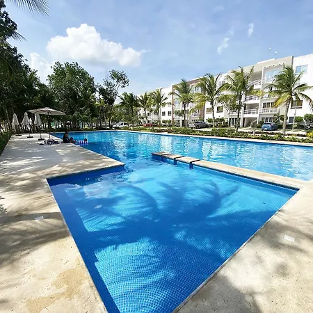 Espacio Amazonia - Gym, Alberca Grande, Padel